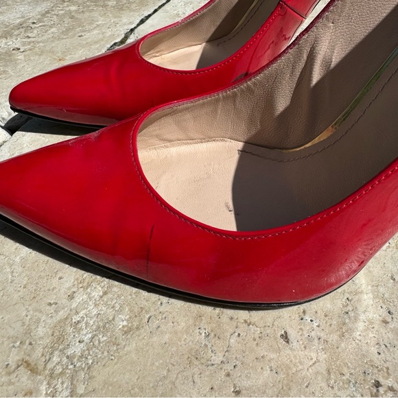 Stuart Weitzman Red Patent Leather Stuart Pumps Size 8.5 - Picture 7 of 9